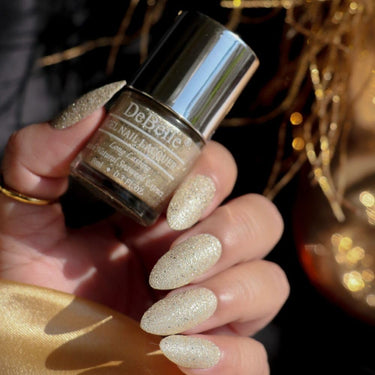 DeBelle Gel Nail Polish Sirius (Gold With Silver Glitter Sugar Finish Nail Paint)|Non UV - Gel Finish |Chip Resistant | Seaweed Enriched Formula| Long Lasting|Cruelty and Toxic Free| 8ml